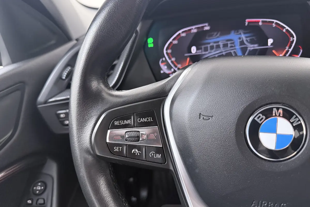 118i Aut. 141 PK Sport Line Adapt. Cruise Carplay Head-Up