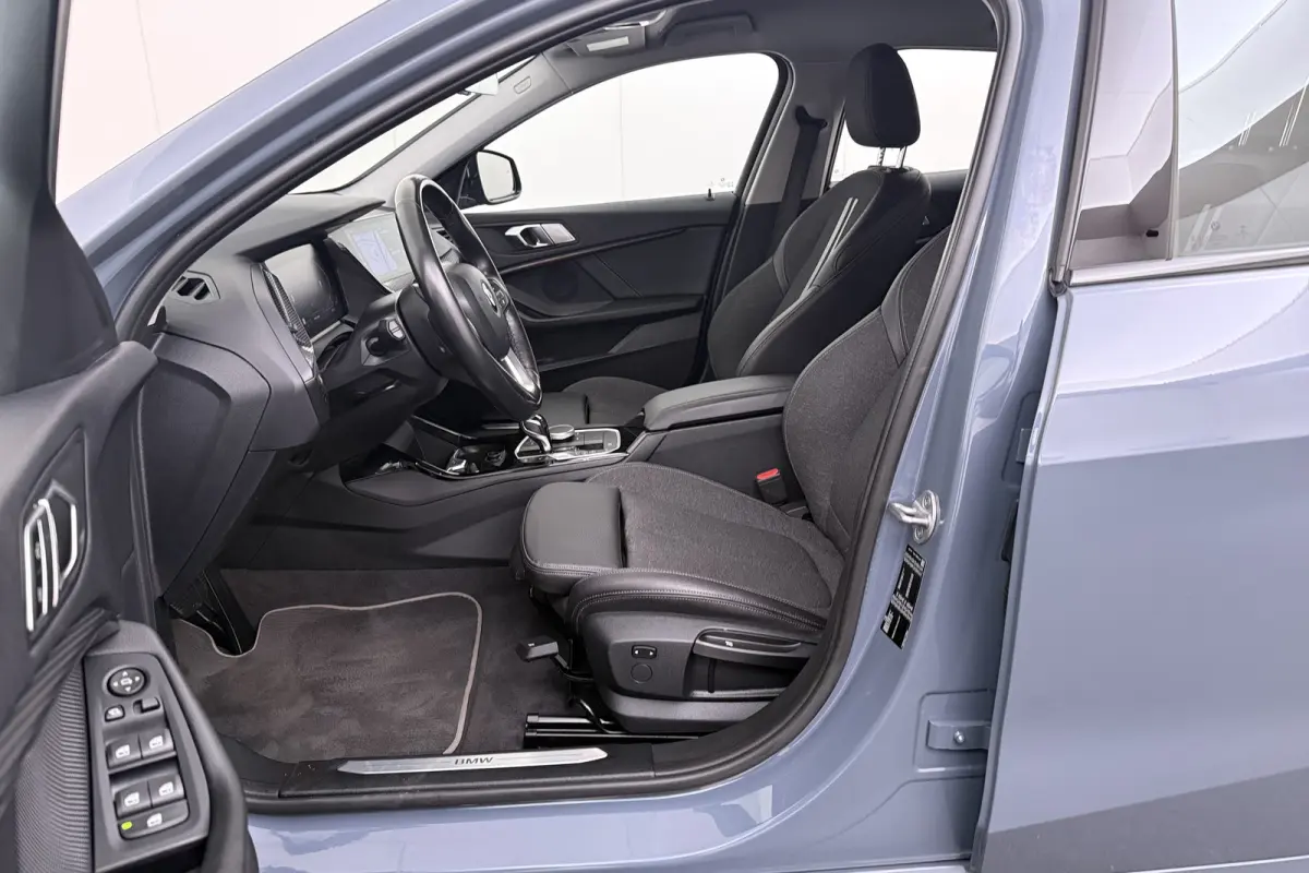 118i Aut. 141 PK Sport Line Adapt. Cruise Carplay Head-Up