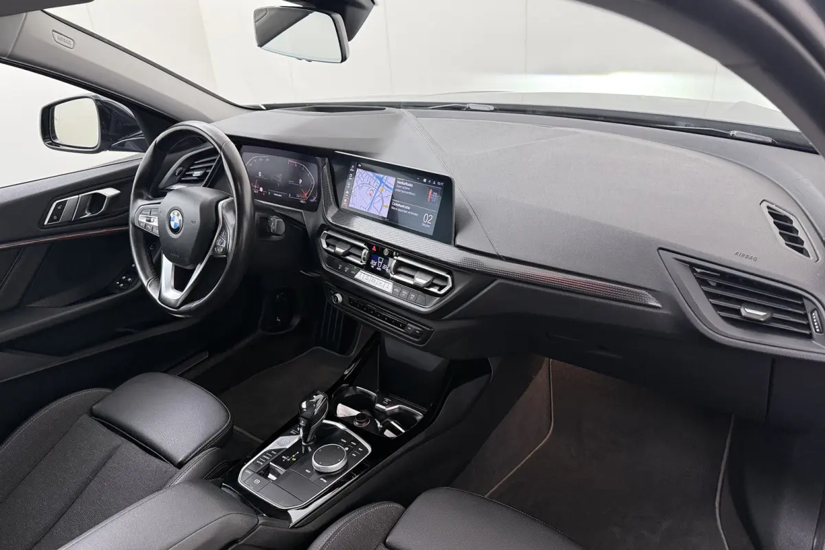 118i Aut. 141 PK Sport Line Adapt. Cruise Carplay Head-Up