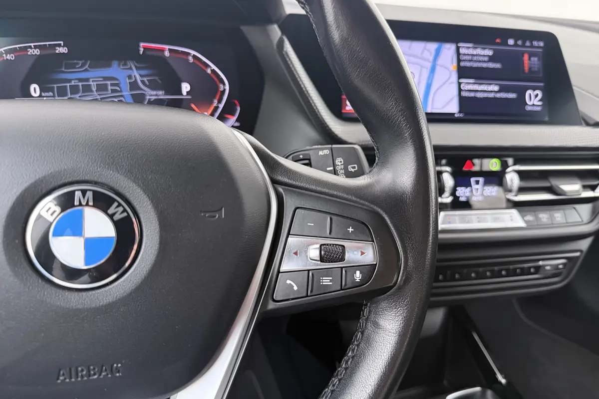 118i Aut. 141 PK Sport Line Adapt. Cruise Carplay Head-Up