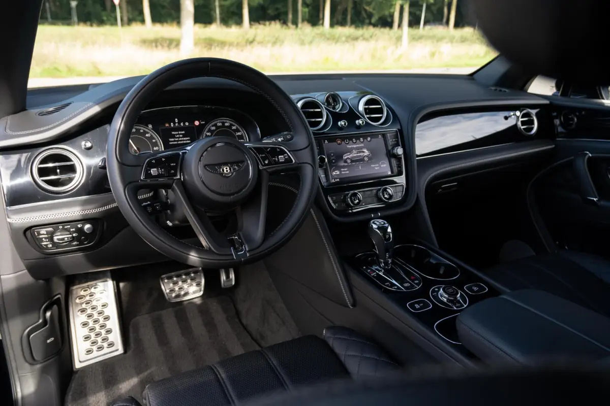 Hybrid Centenary Edition|100 Yr Bentley|Org NL NAP|1ste Eig|Mulliner|Rear Entertainment|Touring Spec