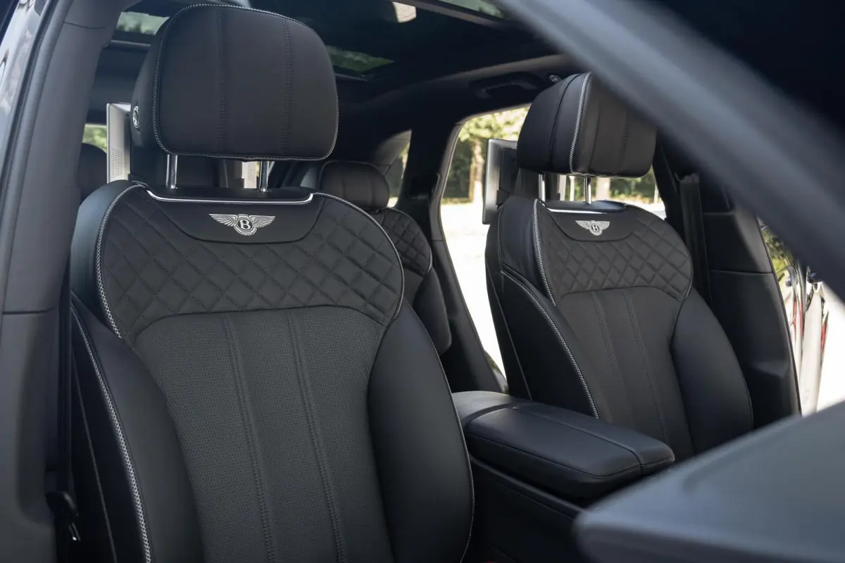 Hybrid Centenary Edition|100 Yr Bentley|Org NL NAP|1ste Eig|Mulliner|Rear Entertainment|Touring Spec