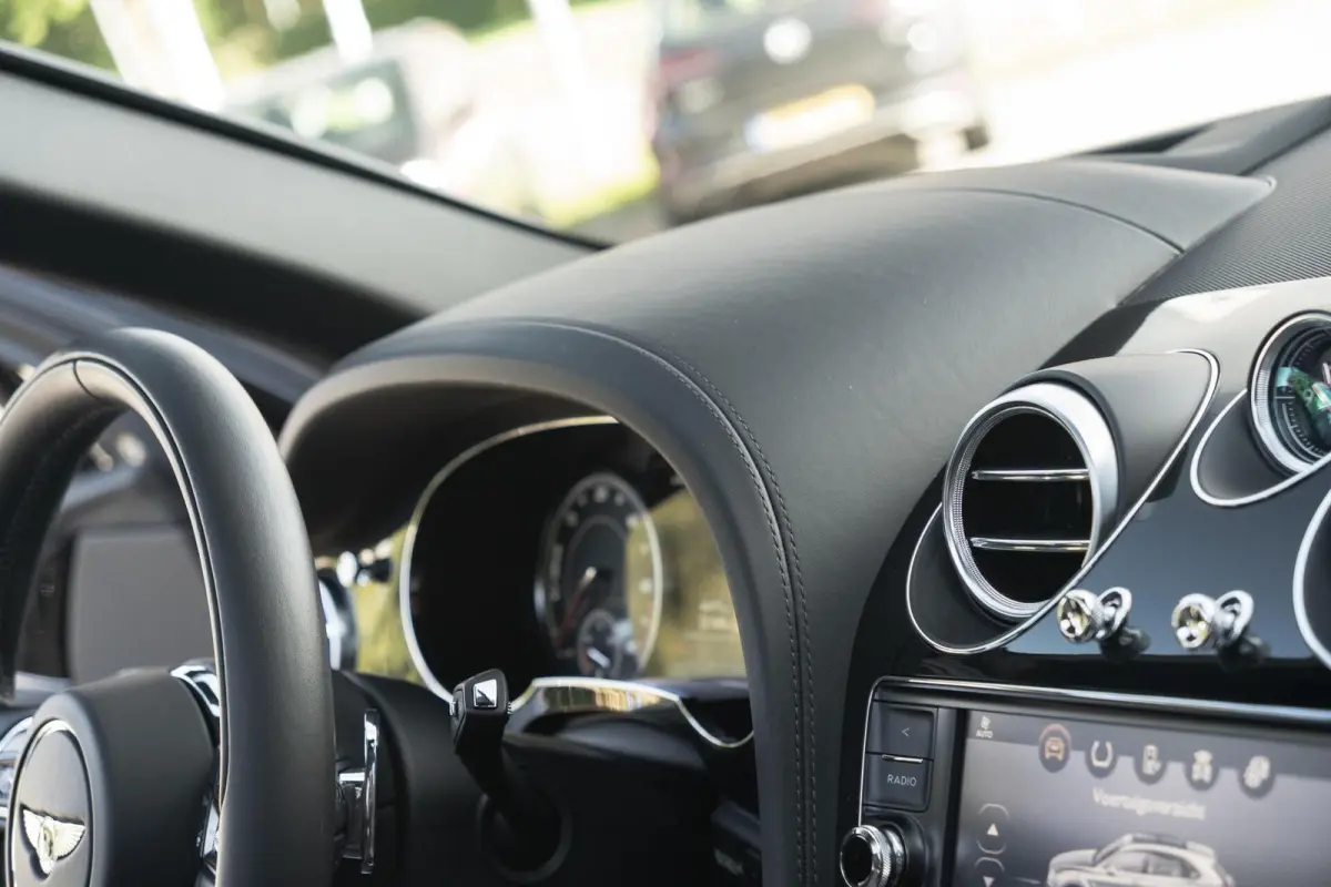 Hybrid Centenary Edition|100 Yr Bentley|Org NL NAP|1ste Eig|Mulliner|Rear Entertainment|Touring Spec