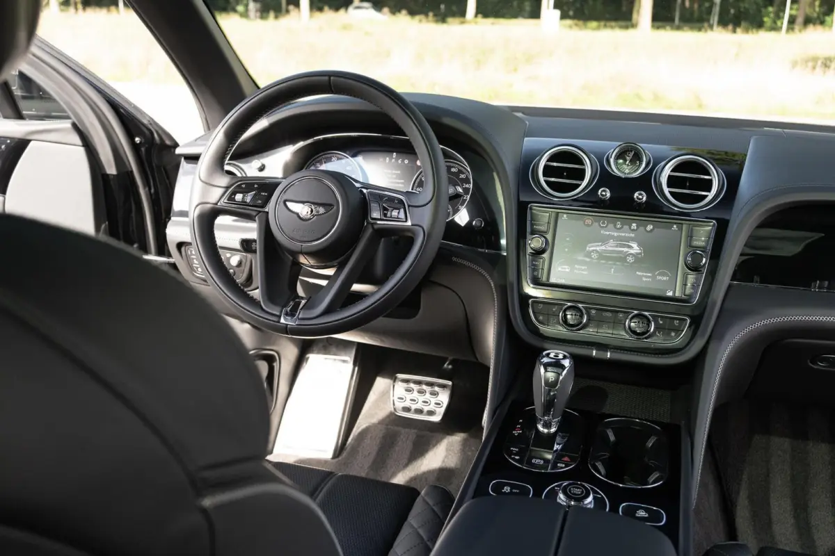 Hybrid Centenary Edition|100 Yr Bentley|Org NL NAP|1ste Eig|Mulliner|Rear Entertainment|Touring Spec