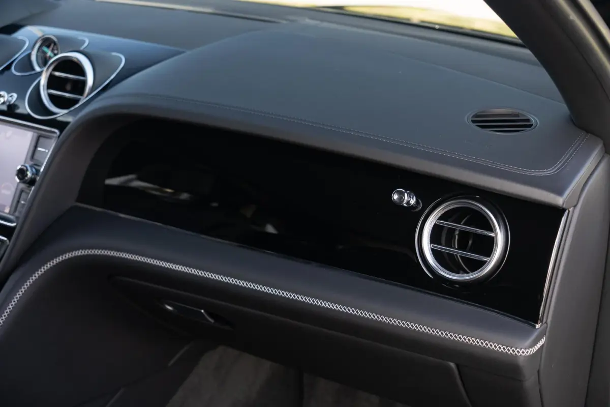 Hybrid Centenary Edition|100 Yr Bentley|Org NL NAP|1ste Eig|Mulliner|Rear Entertainment|Touring Spec