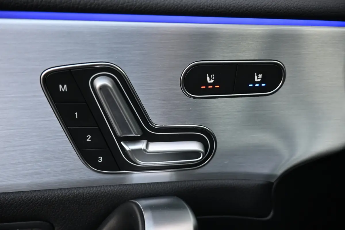 250 e Business Solution AMG Limited | Head Up | 360 | Memory | Widescreen | Apple-Carplay |