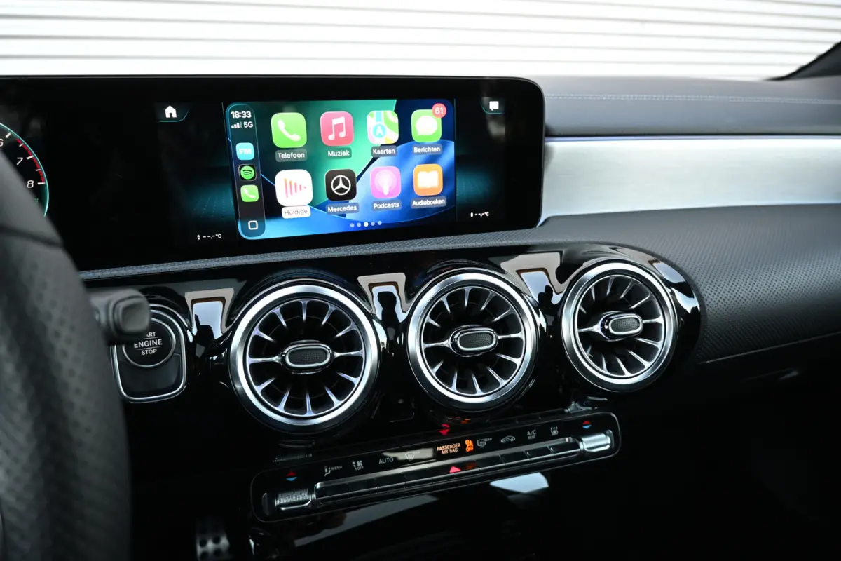 250 e Business Solution AMG Limited | Head Up | 360 | Memory | Widescreen | Apple-Carplay |