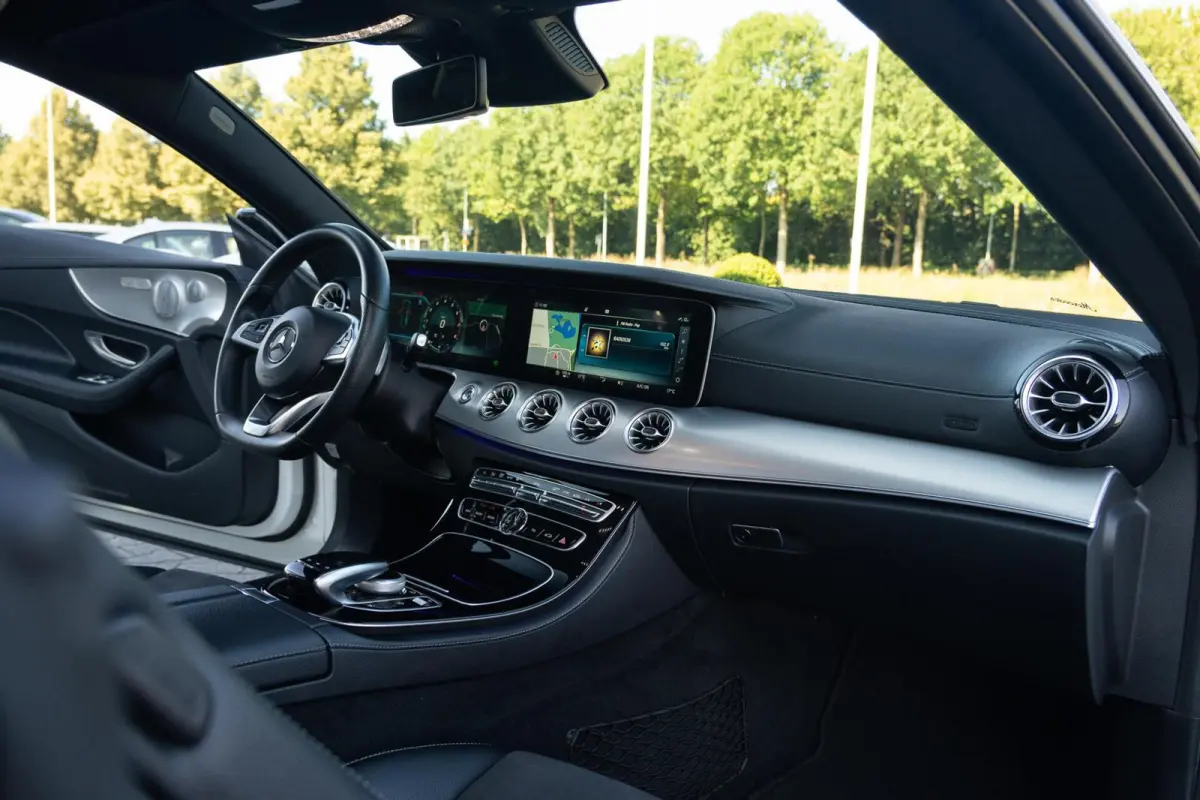 200 AMG 9G|Panoramadak|WideScreen|Burmester|Sfeerverlichting|LED|Night|2 Eig|Dealer Onderhouden
