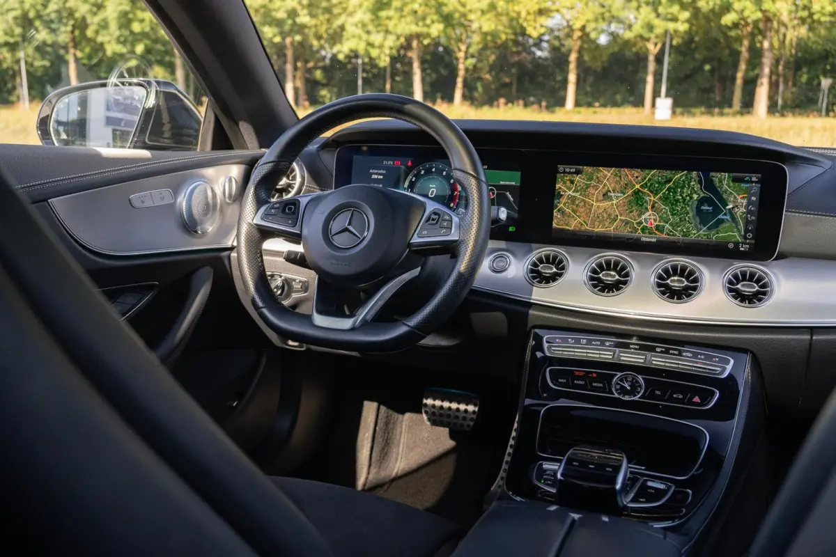 200 AMG 9G|Panoramadak|WideScreen|Burmester|Sfeerverlichting|LED|Night|2 Eig|Dealer Onderhouden