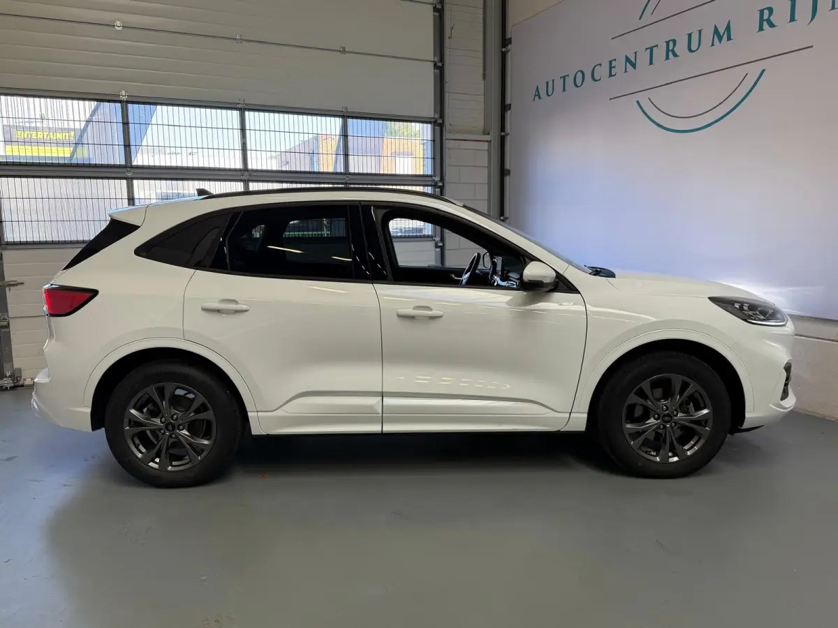 2.5 PHEV ST-Line X Navi, Camera, Carplay, Stoel/Stuurverwarming, elektrische trekhaak