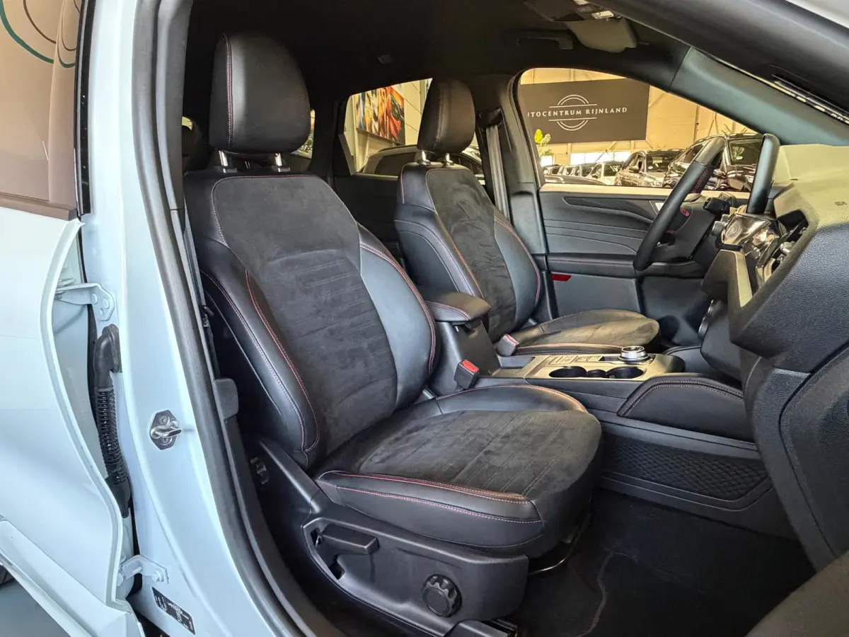 2.5 PHEV ST-Line X Navi, Camera, Carplay, Stoel/Stuurverwarming, elektrische trekhaak