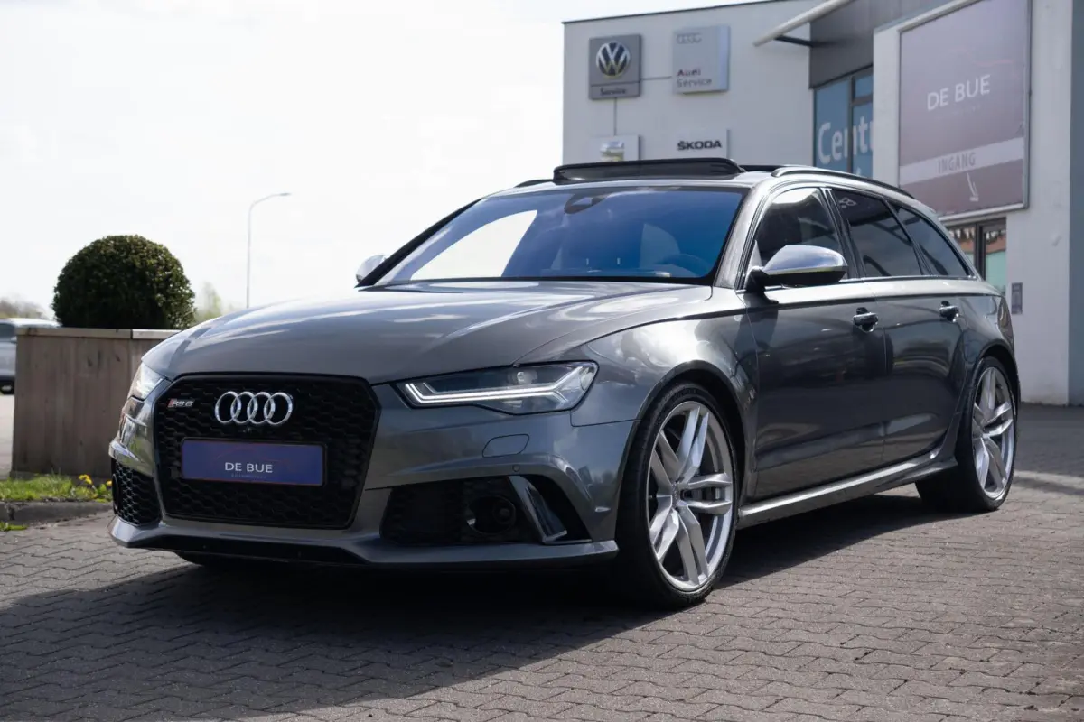 4.0 TFSI RS6 Quattro Pro Line Plus|Facelift|Keramisch|Head-Up|SoftClose|Ventilatie|Panoramadak|Dealer Onderhouden