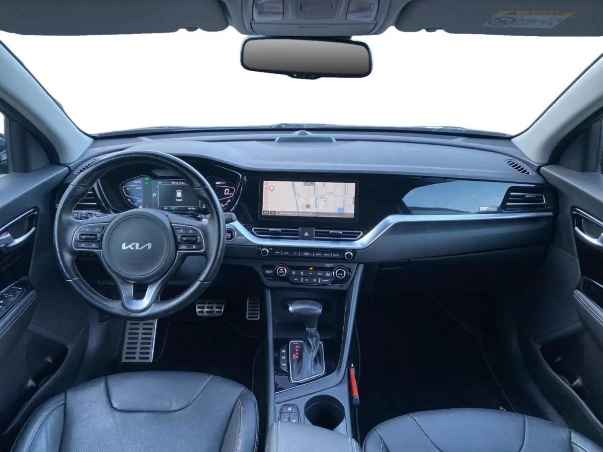 1.6 GDi PHEV DynamicPlusLine | Climate control | Leder | Stoel,- en stuurverwarming | Keyless | Navigatie | Dodehoek detectie | 16 inch LM-velgen | Parkeercamera |