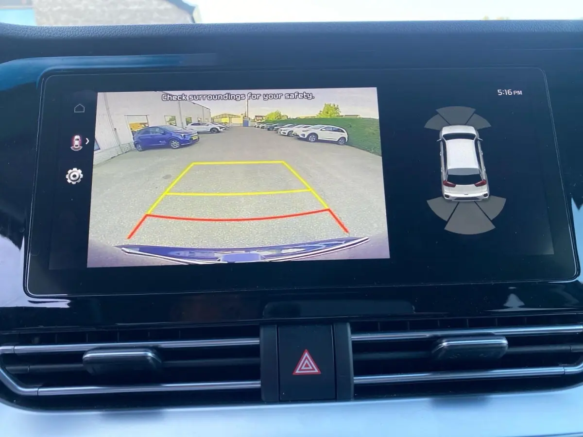 1.6 GDi PHEV DynamicPlusLine | Climate control | Leder | Stoel,- en stuurverwarming | Keyless | Navigatie | Dodehoek detectie | 16 inch LM-velgen | Parkeercamera |