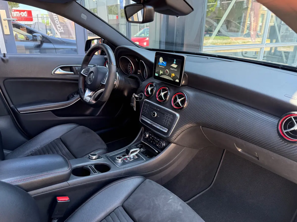 AMG 45 4MATIC | Pano | Camera | Cruise