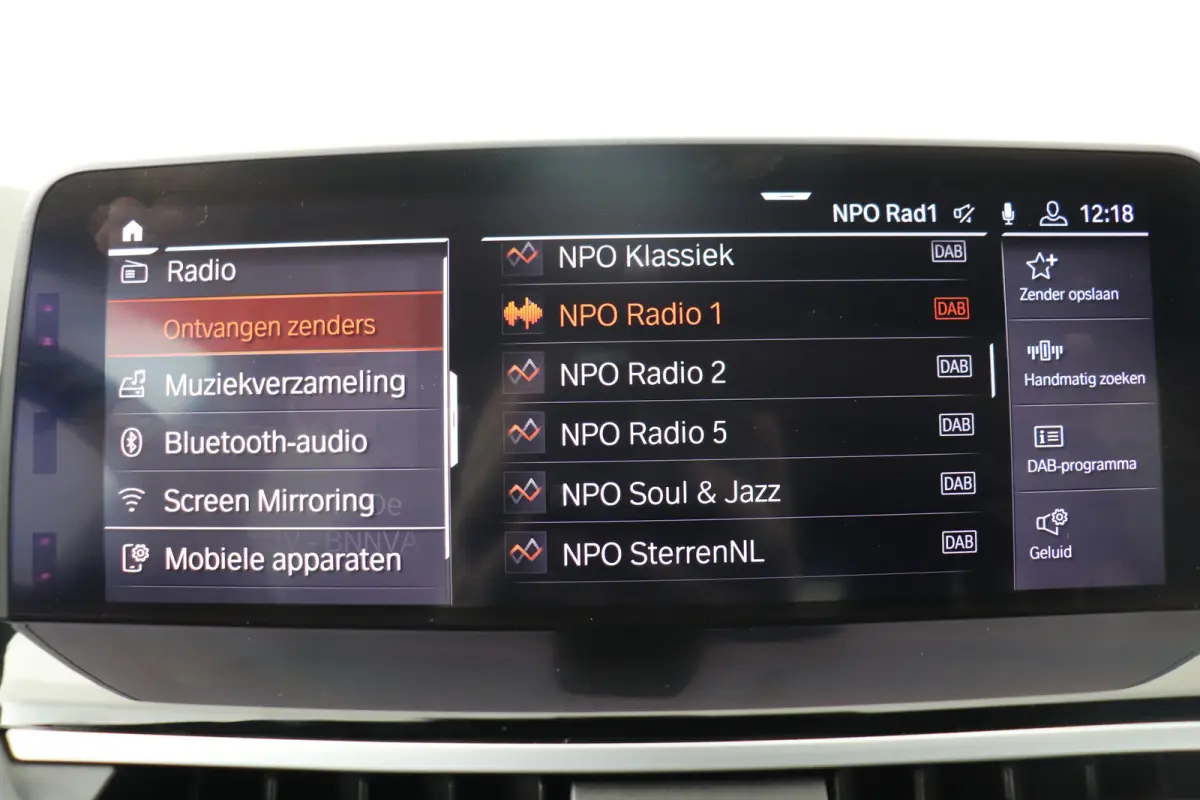 xDrive30e 293 PK High Exe. Trekhaak Head-up Carplay Nappaleder