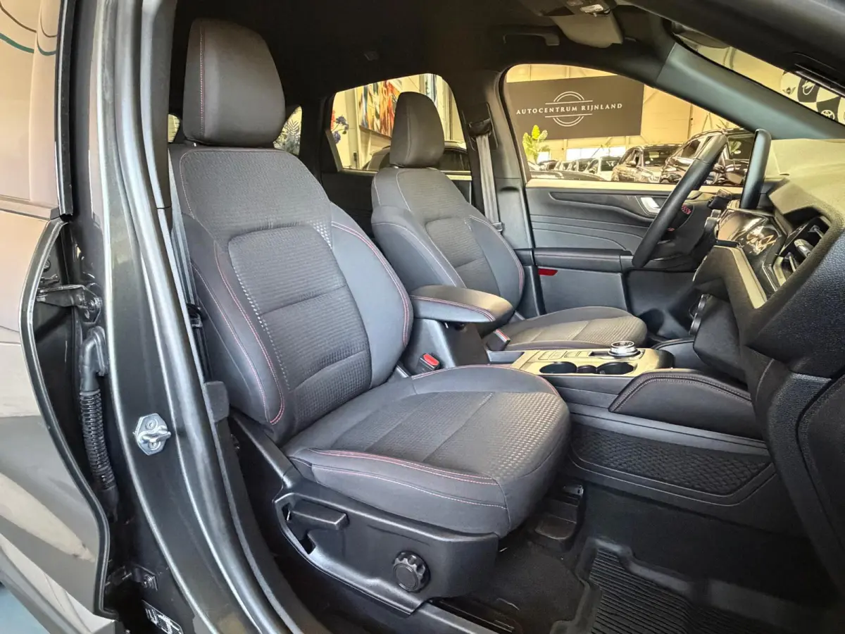 2.5 PHEV ST-Line Camera, Navi, Carplay, Stoel/Stuur/Achterbank Verwarming