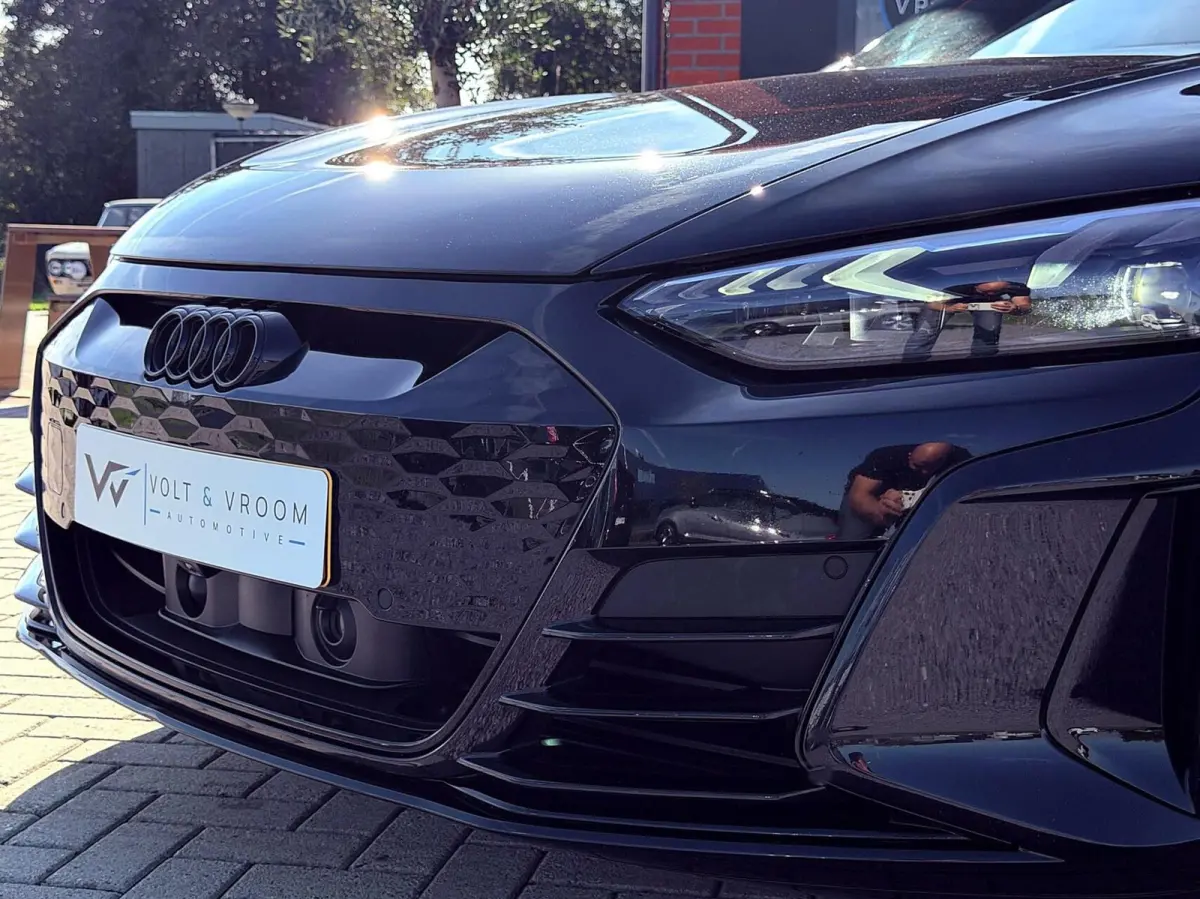 GT Edition ZERO 93 kWh|Org.NL NAP|1ste Eig.|BTW|RS-Seat|Ceramic|Carbon|Head Up|Matrix|Nachtzicht|Bang en Olufsen|S-Line|Luchtvering|Dealer Onderhouden