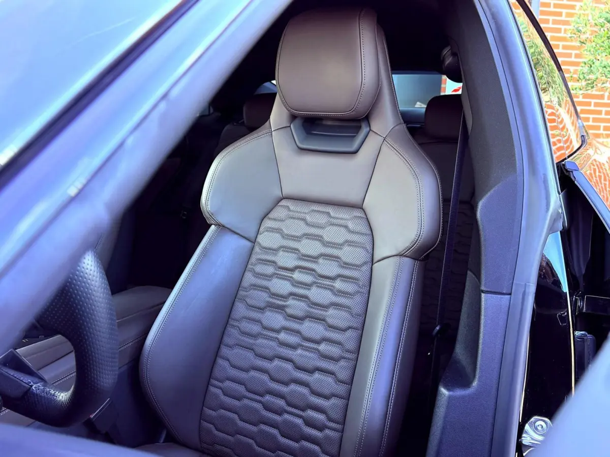 GT Edition ZERO 93 kWh|Org.NL NAP|1ste Eig.|BTW|RS-Seat|Ceramic|Carbon|Head Up|Matrix|Nachtzicht|Bang en Olufsen|S-Line|Luchtvering|Dealer Onderhouden