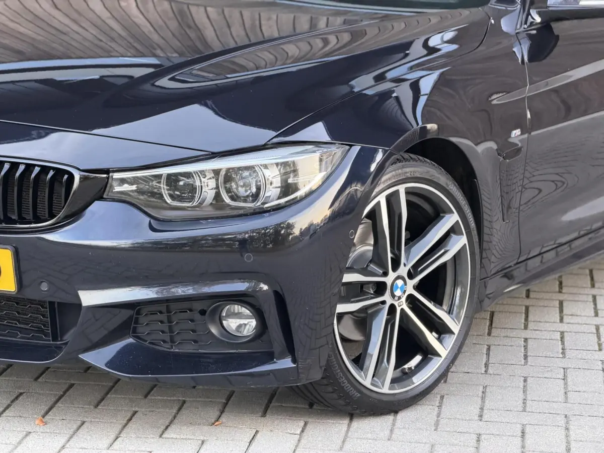 420i High Executive M SPORT | CAMERA | 19" | LEDER | NL-AUTO | DEALERONDERHOUDEN
