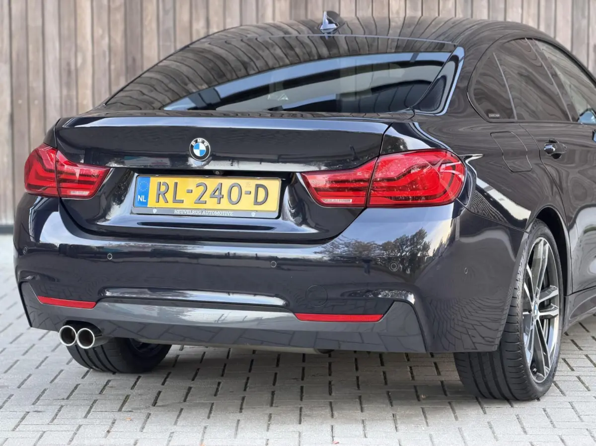 420i High Executive M SPORT | CAMERA | 19" | LEDER | NL-AUTO | DEALERONDERHOUDEN