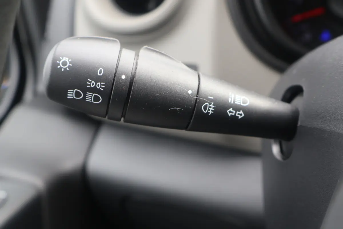 1.6 dCi T27 L1H1 Airco Trekhaak