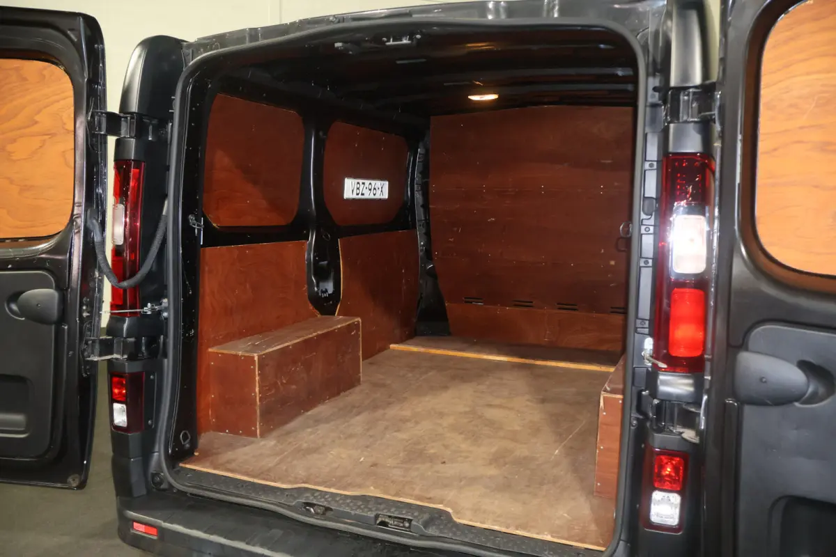 1.6 dCi T27 L1H1 Airco Trekhaak