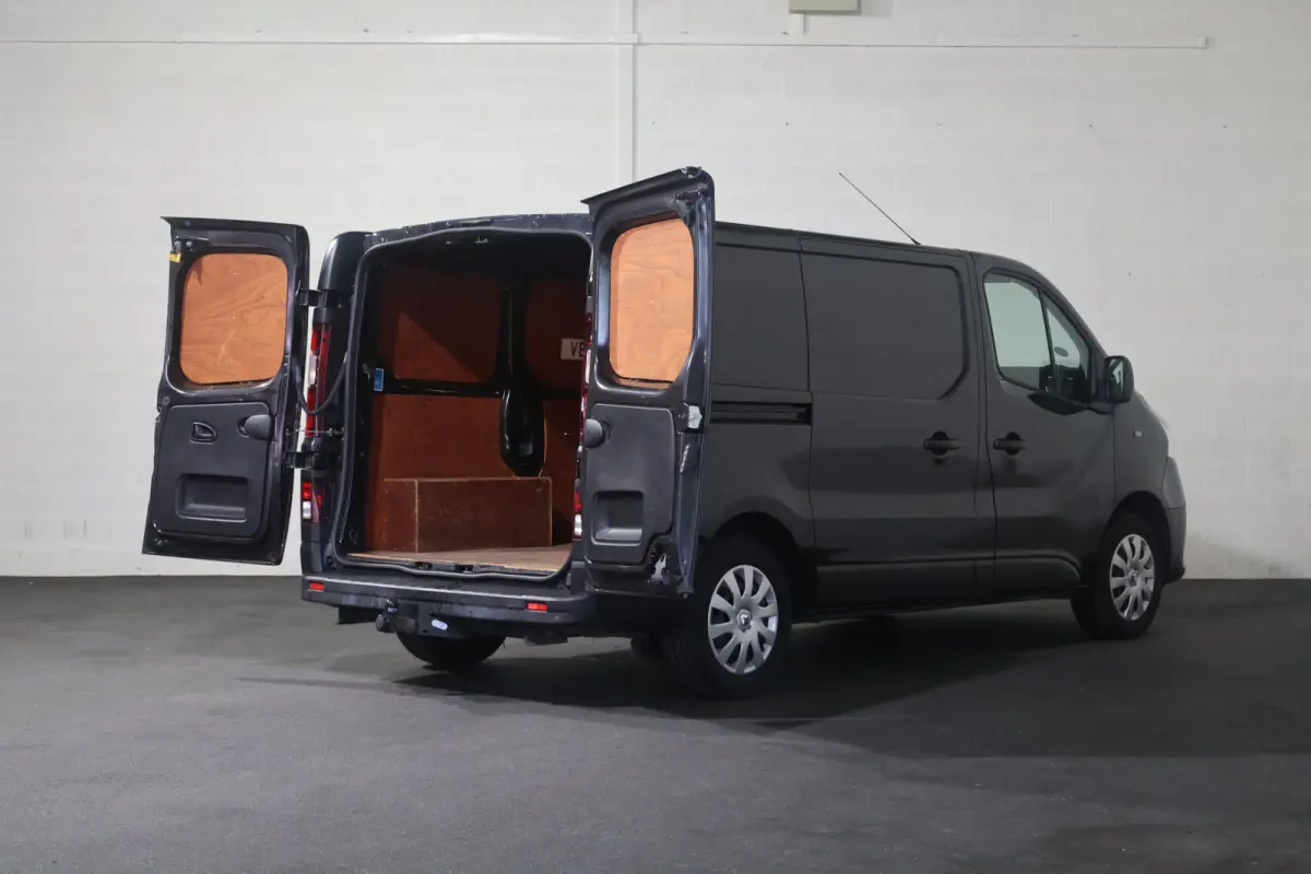 1.6 dCi T27 L1H1 Airco Trekhaak
