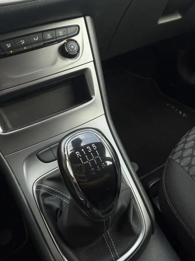 1.2 Business Edition 2021 CarPlay Cruise Camera