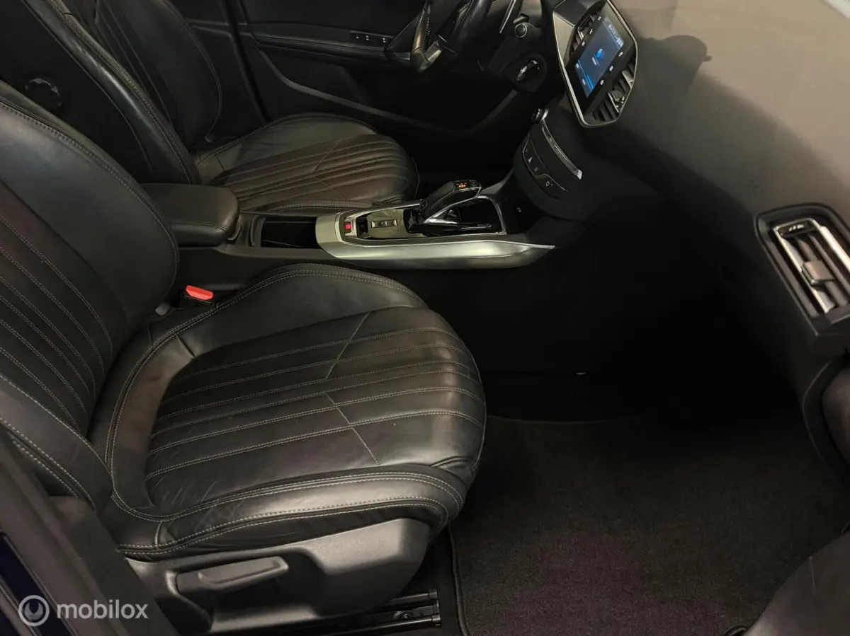 1.2 PureTech Allure Panorama/Leder/Stoelverwarming