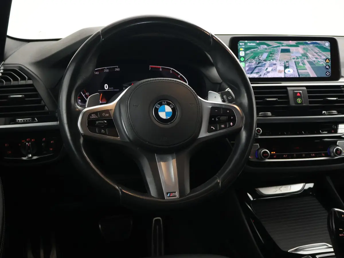 xDrive20i 184 PK M-SPORT H.E. EDITION + HEAD-UP | SFEERVERL. | CARPLAY | LEDER | CAMERA | 19 INCH