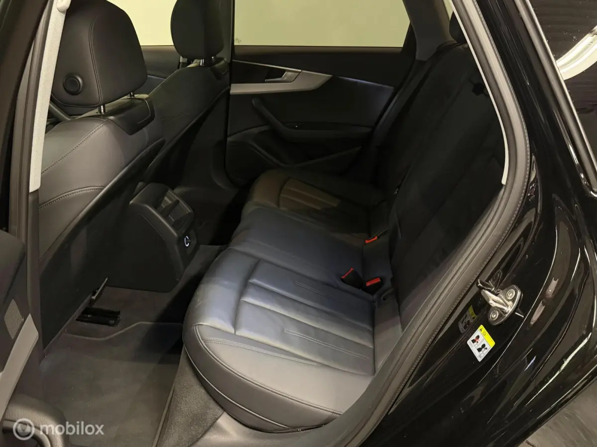 40 TFSI S-line Panorama/Matrix/Leder/Trekhaak/20''
