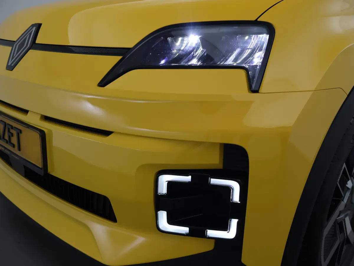 COMFORT RANGE TECHNO 52 kWh 150 PK *NIEUW* DIRECT LEVERBAAR + WINTER PACK | SFEERVERLICHTING