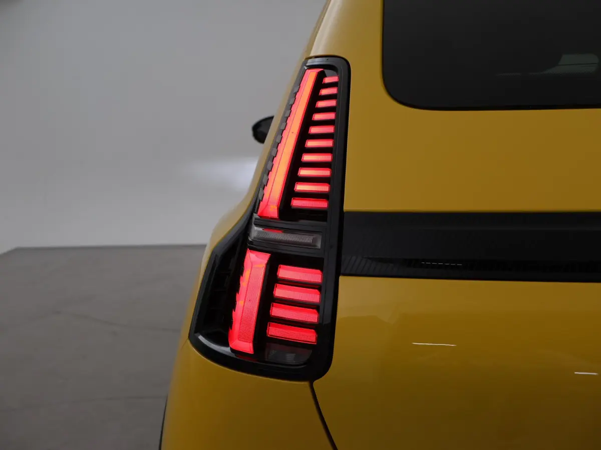 COMFORT RANGE TECHNO 52 kWh 150 PK *NIEUW* DIRECT LEVERBAAR + WINTER PACK | SFEERVERLICHTING