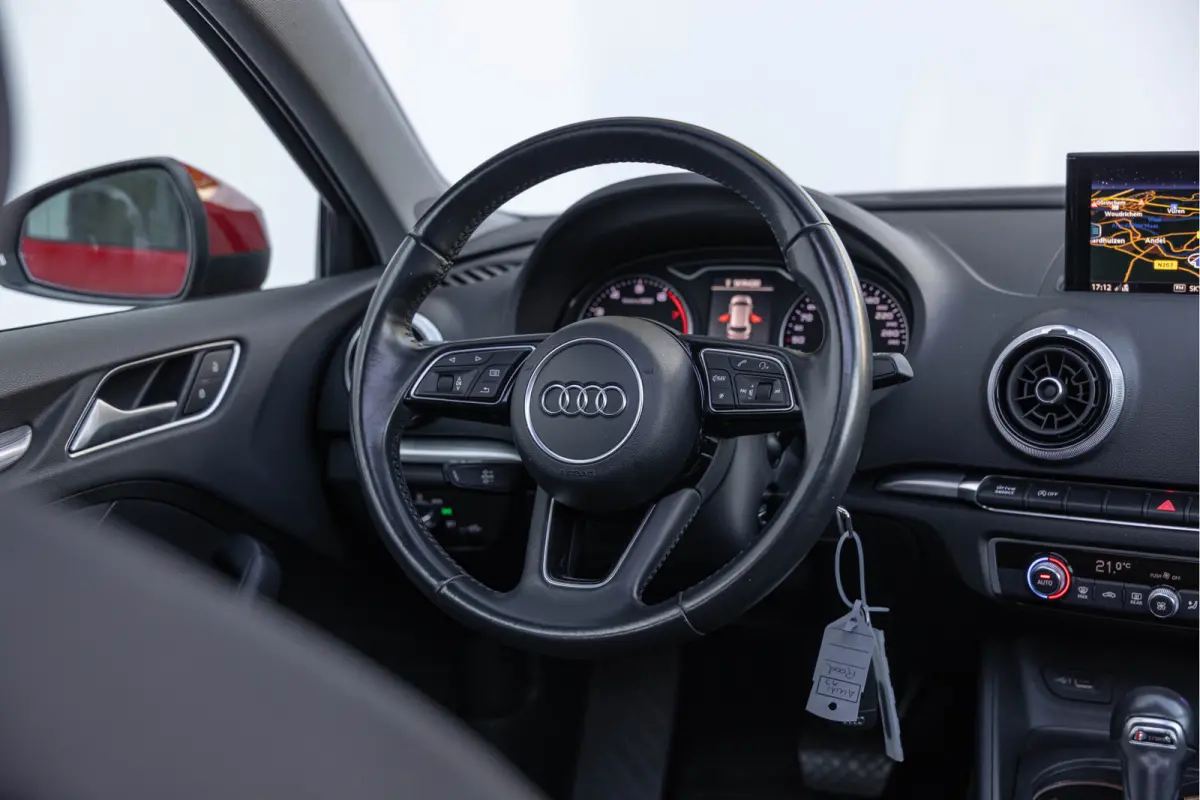 30 TFSI Sport Lease Edition S-Tronic Pano LED NL Auto