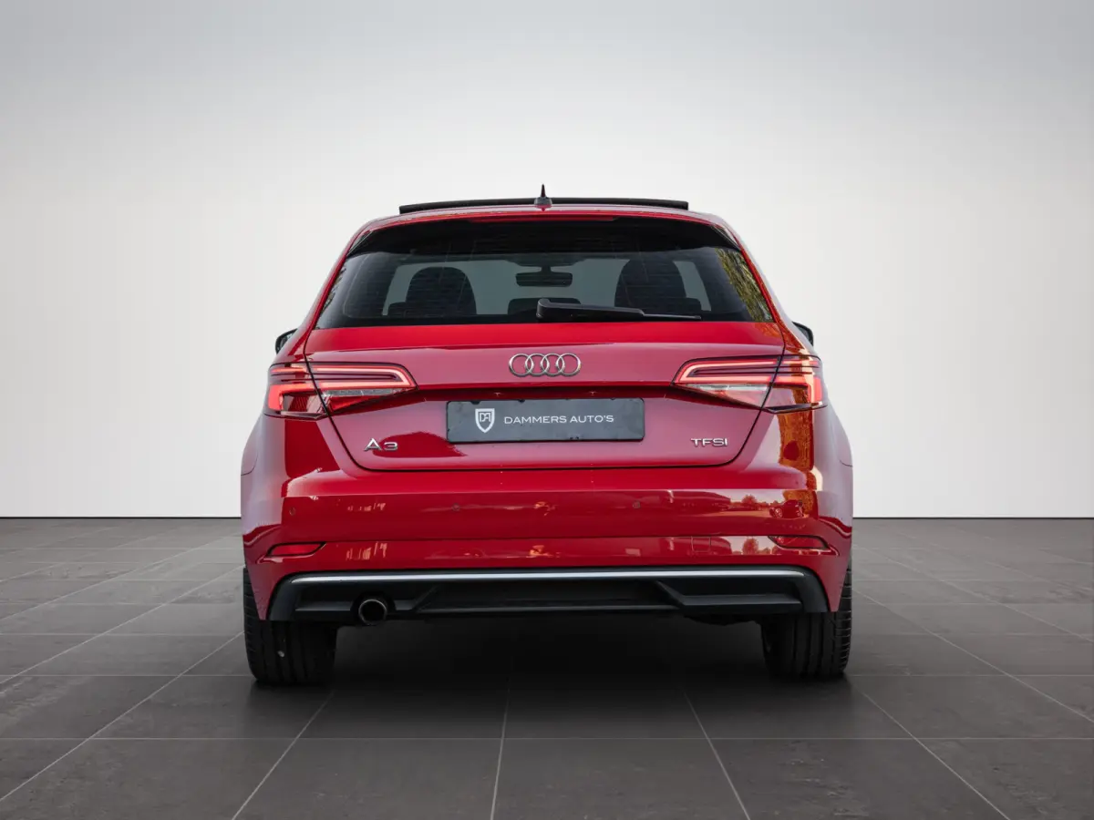 30 TFSI Sport Lease Edition S-Tronic Pano LED NL Auto