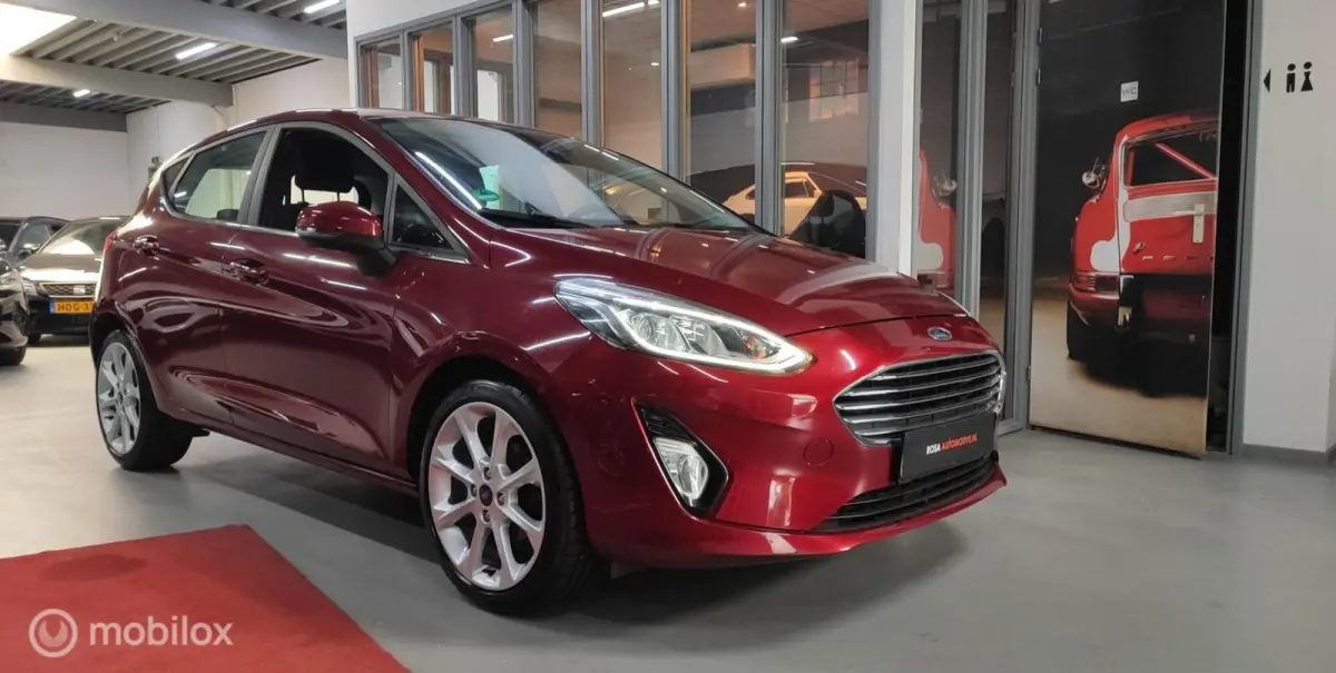 1.0 EcoBoost AUTOMAAT Titanium CARPLAY NIEUW DISTRIBTIERIEM STOELVERW. CRUISE LED VELGEN ZEER NETJES