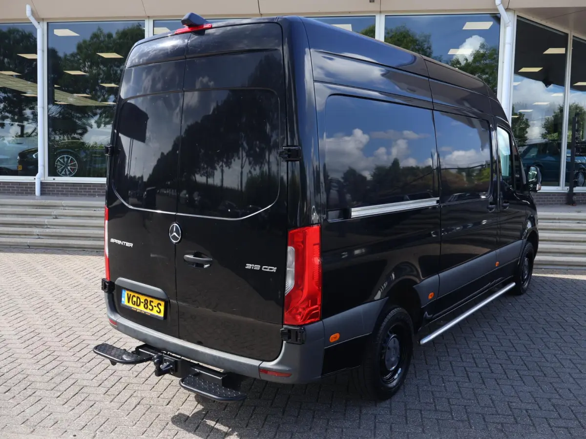 319 3.0 CDI V6 190 PK AUT. L2H2 + 2 SCHUIFDEUREN | 3500 KG TREKHAAK | BREEDBEELD MBUX NAVIGATIE