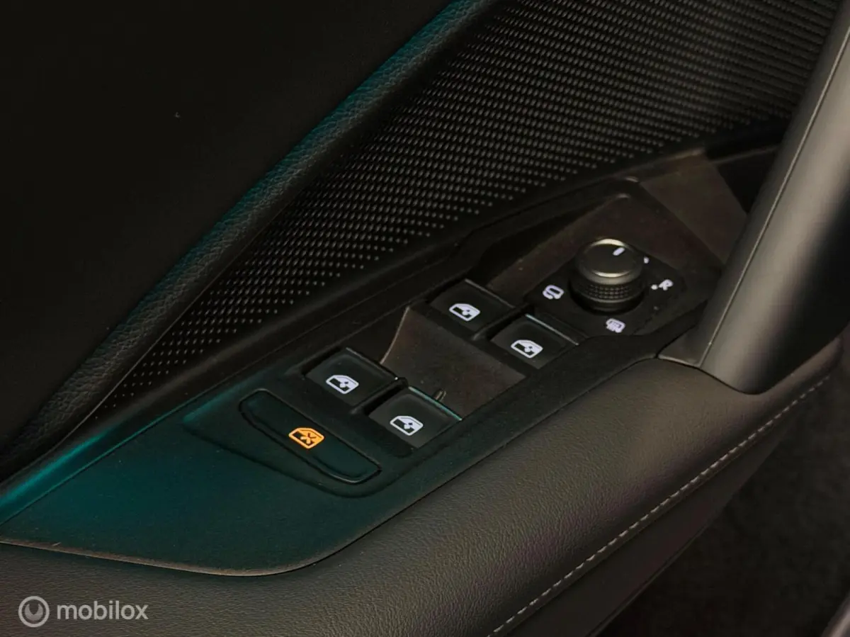 1.5 eTSI R-Line Edition Panorma/Keyless/Trekhaak