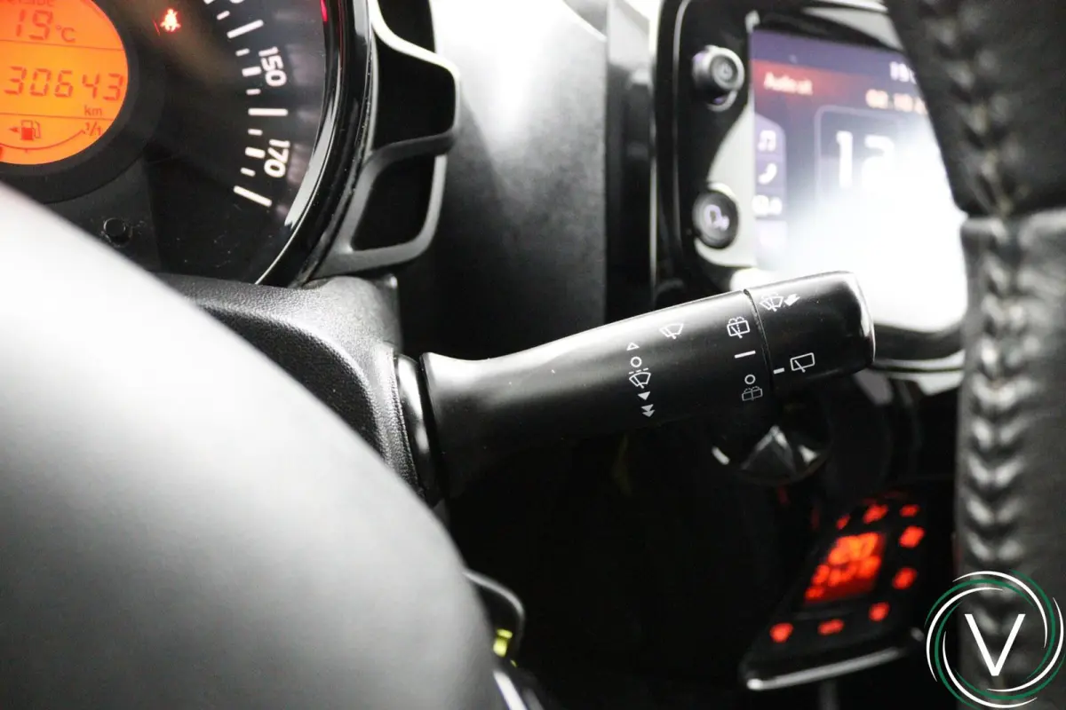 1.0 e-VTi Allure|CC|AC|Apple/Android Camera PDC