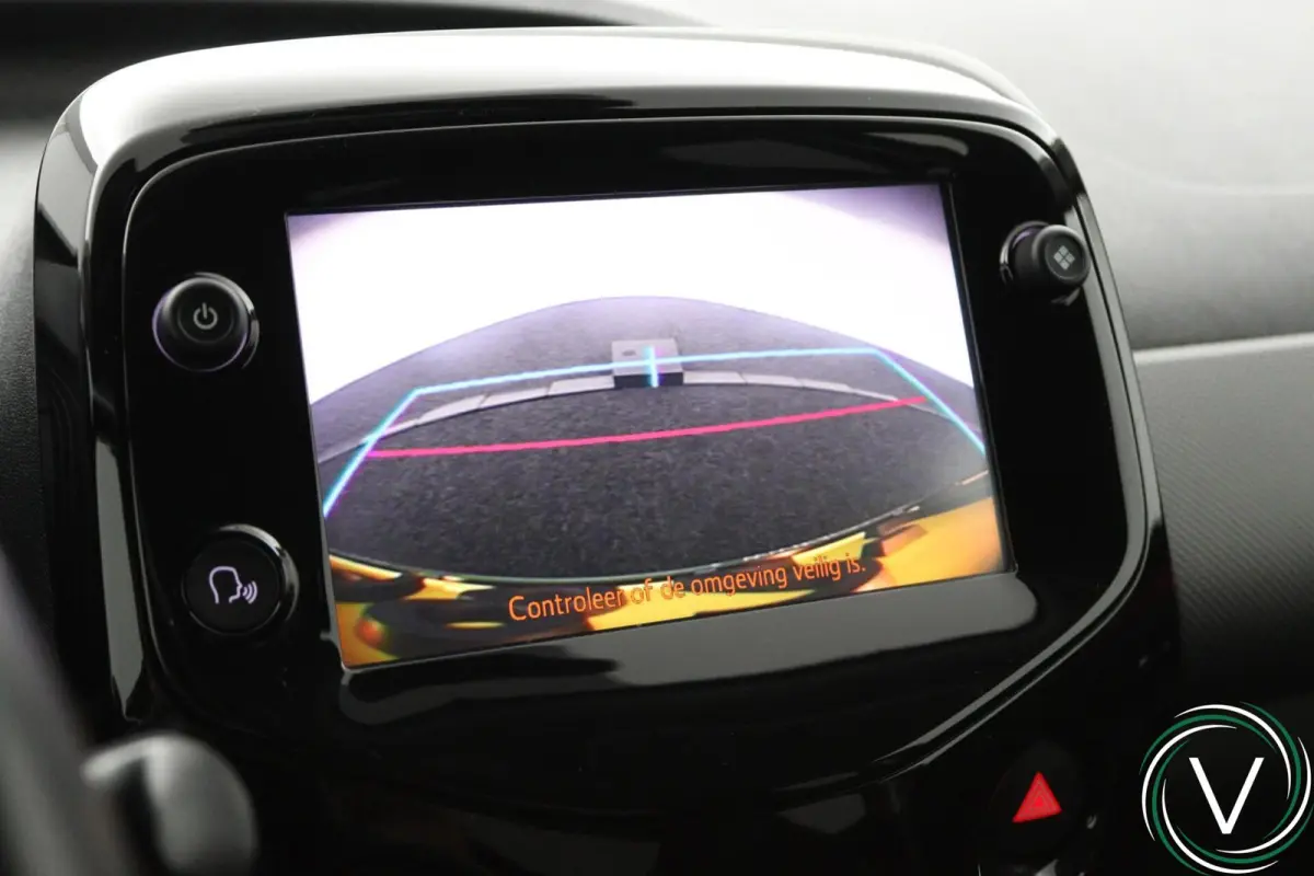 1.0 e-VTi Allure|CC|AC|Apple/Android Camera PDC