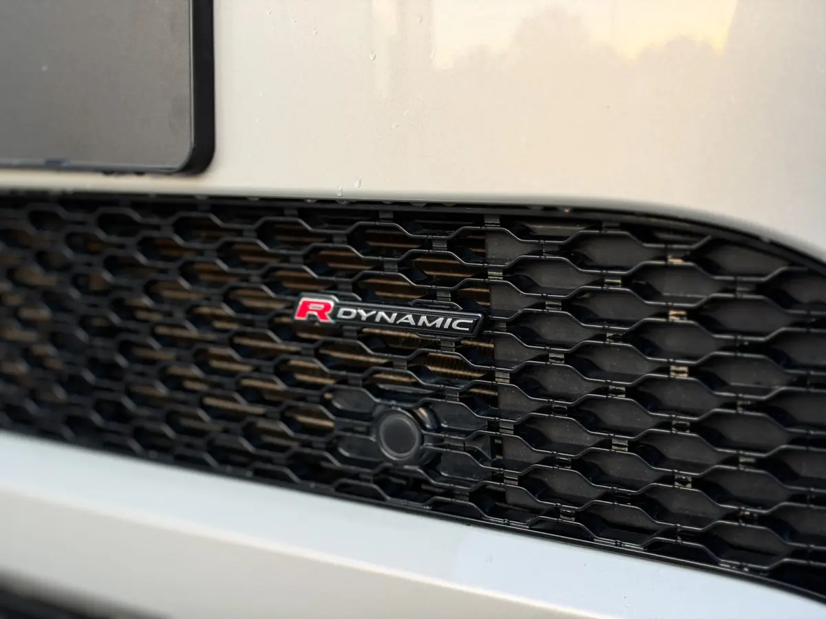 1.5 P300e AWD R-Dynamic S 309PK | Pano | Matrix | Camera | ACC | Parelmoer | 1e EIgenaar