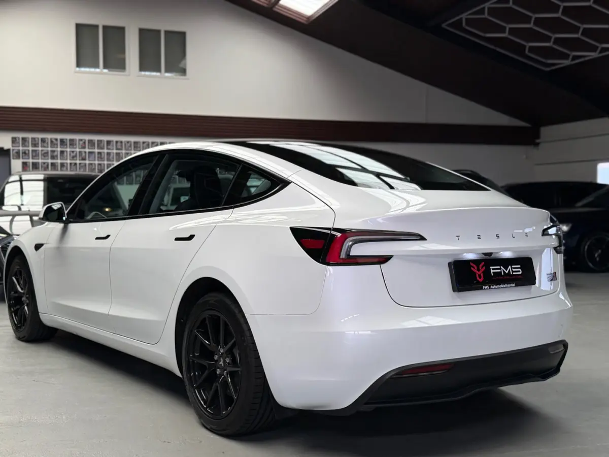 Premium Long Range RWD 78 kWh FSD