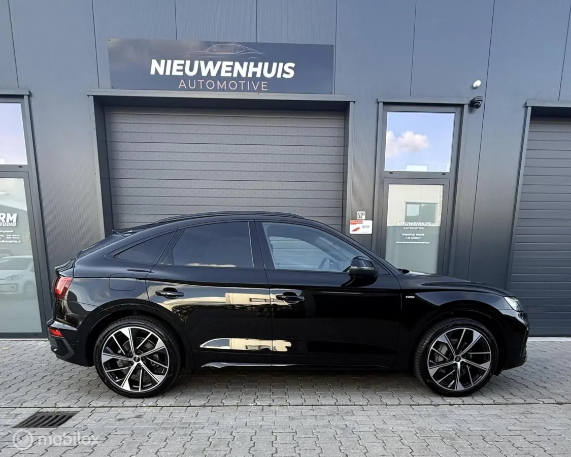55 TFSI e quattro Competition Matrix l 360