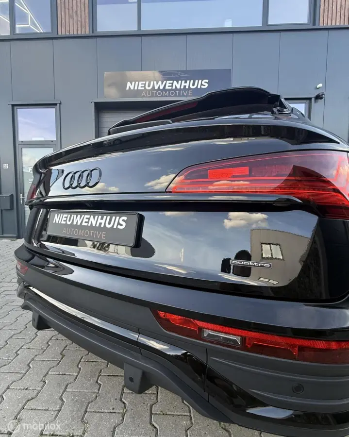 55 TFSI e quattro Competition Matrix l 360