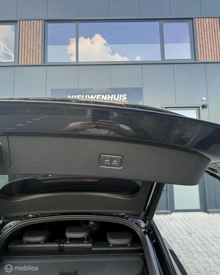 55 TFSI e quattro Competition Matrix l 360