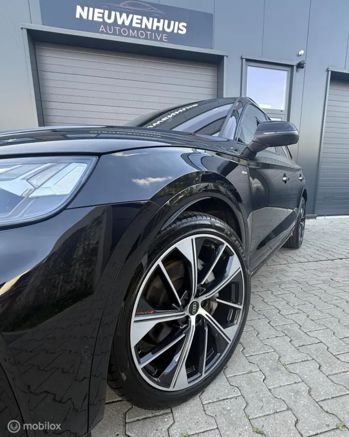 55 TFSI e quattro Competition Matrix l 360