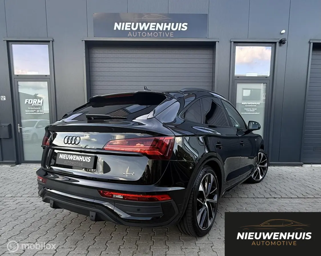 55 TFSI e quattro Competition Matrix l 360