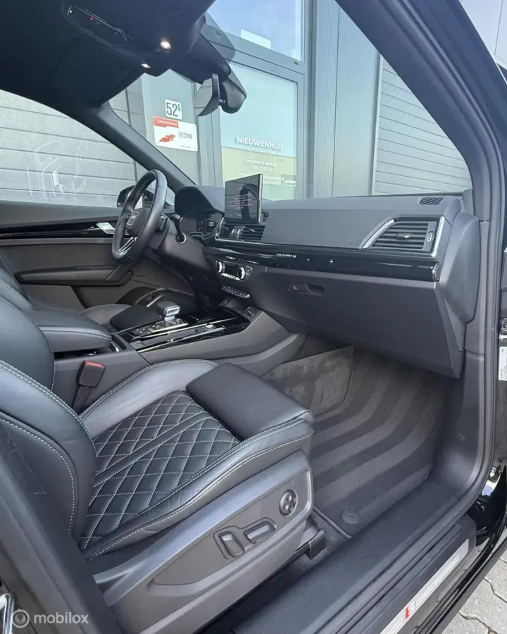 55 TFSI e quattro Competition Matrix l 360