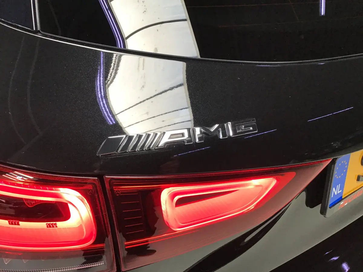 AMG 35 4MATIC I Pano I 360Cam I Sfeer verl. I Multibeam I 21Inch I Trekhaak I Mem. Elec Stoel + Verwarm.